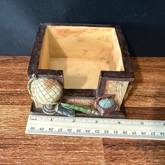 Desk Decor - Picture 9 of 16